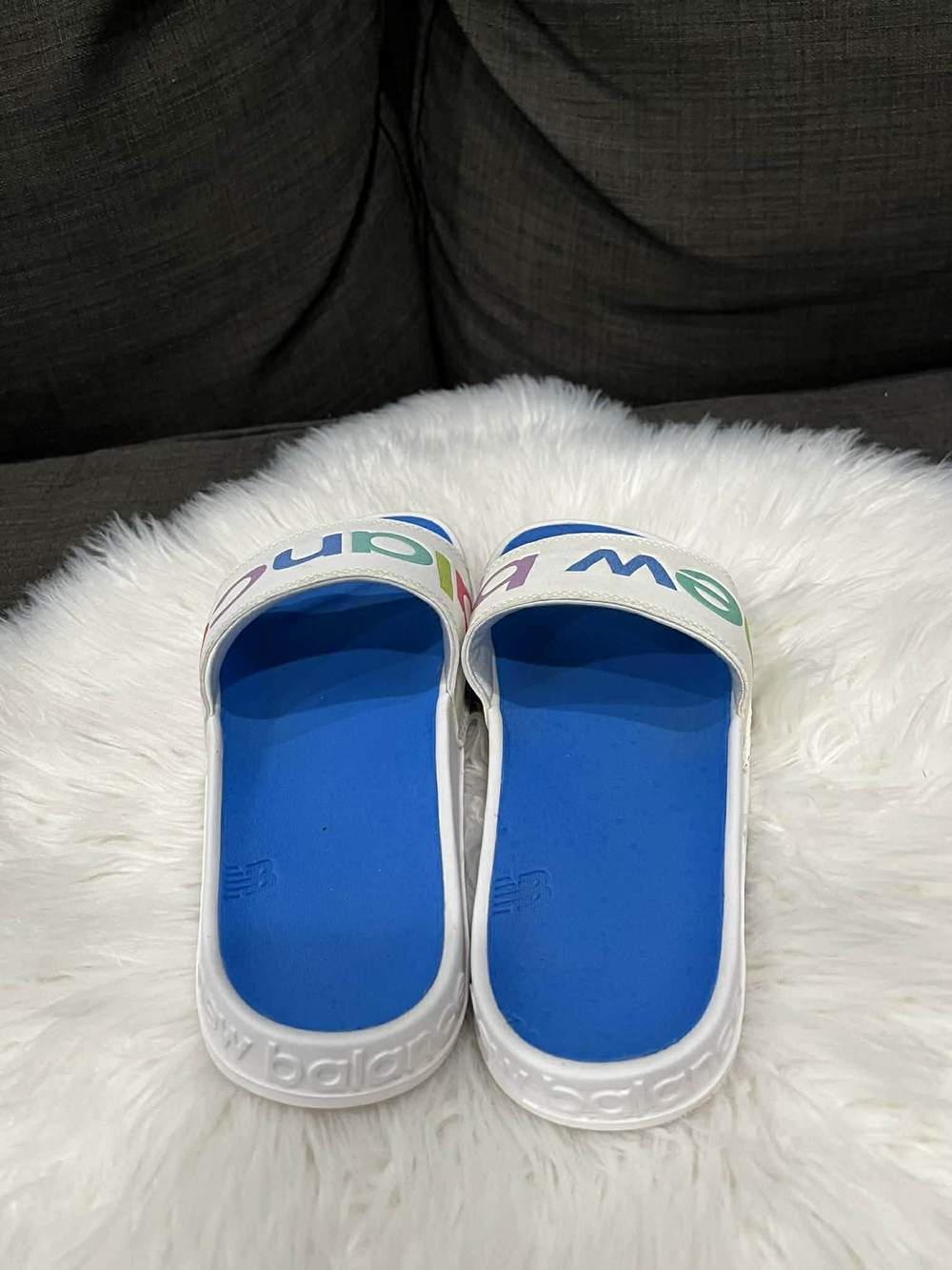 New Balance White Slide Sandals with Bright Blue Footbed and Multicolor Logo - Picture 5 of 6